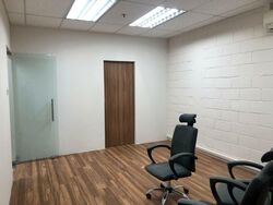 Lam Soon Industrial Building (D23), Factory #454594241